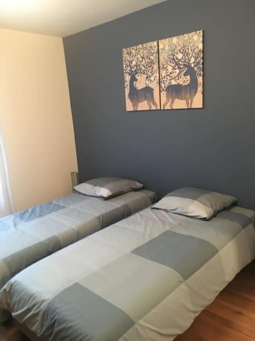 Centre Pierrefonds Superbe Appartement + Parking מראה חיצוני תמונה